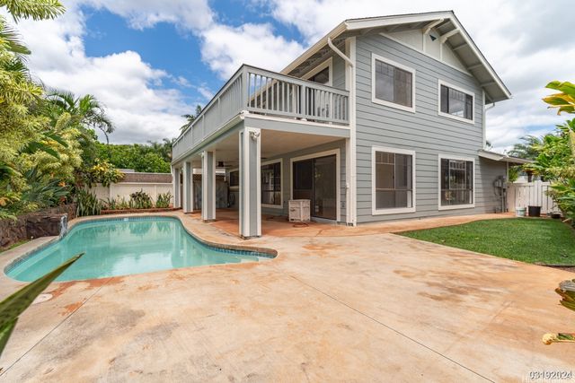 94-1005 Mauele Street, Waipahu, HI 96797