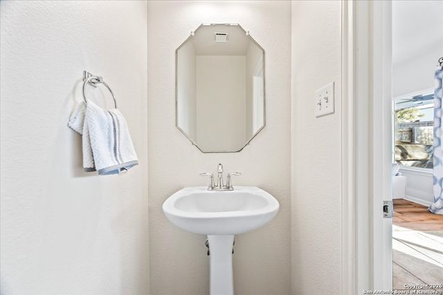 5430 Southern Oaks, San Antonio, TX 78261