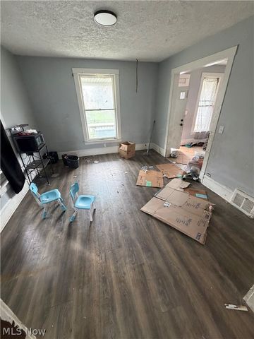 3457 E 149th Street, Cleveland, OH 44120