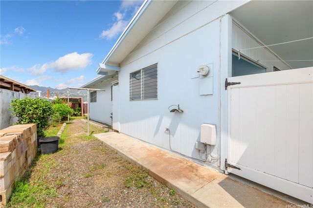 260 Nonou Street, Honolulu, HI 96825
