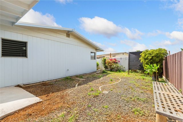 260 Nonou Street, Honolulu, HI 96825