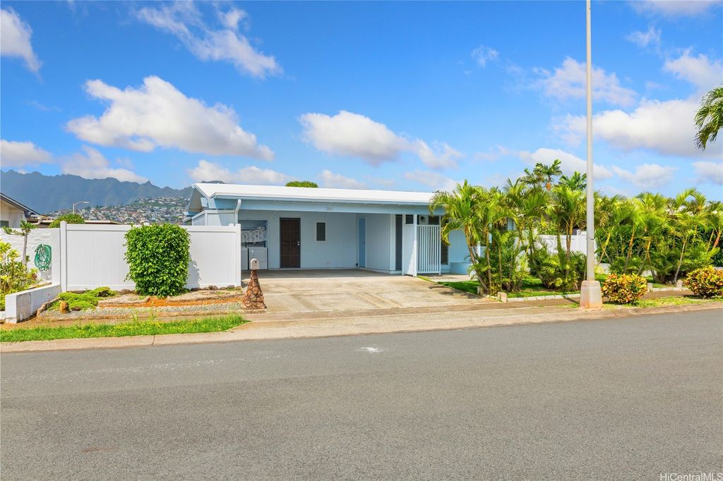 260 Nonou Street, Honolulu, HI 96825