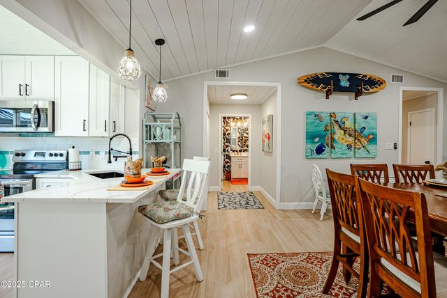 3900 Quarts Street, Panama City Beach, FL 32408