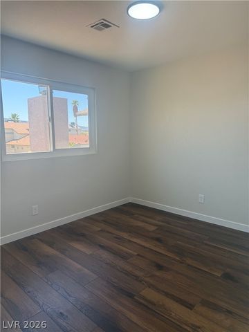 511 Tabony Avenue, Henderson, NV 89011