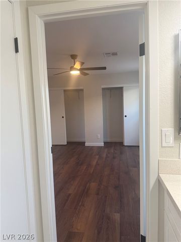 511 Tabony Avenue, Henderson, NV 89011