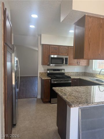 511 Tabony Avenue, Henderson, NV 89011