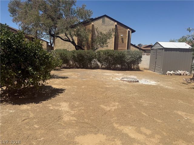 511 Tabony Avenue, Henderson, NV 89011