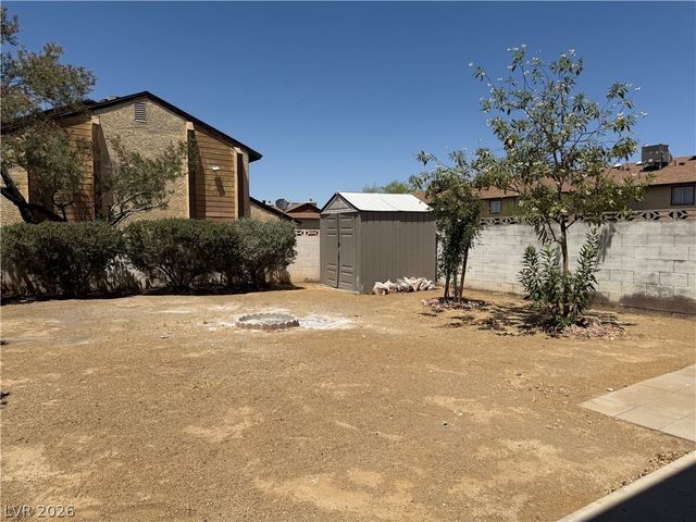 511 Tabony Avenue, Henderson, NV 89011