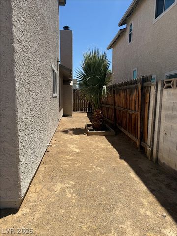 511 Tabony Avenue, Henderson, NV 89011