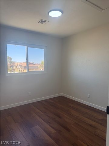 511 Tabony Avenue, Henderson, NV 89011