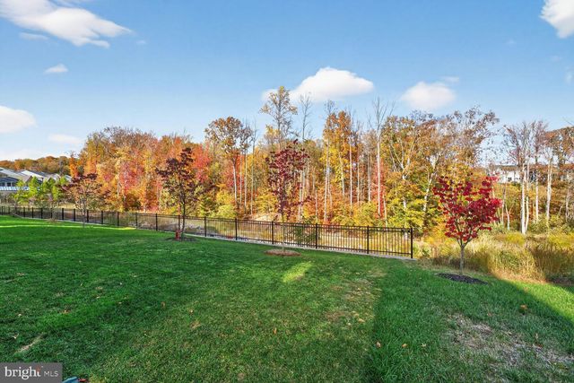 17945 WOODS OVERLOOK DR, Dumfries, VA 22026
