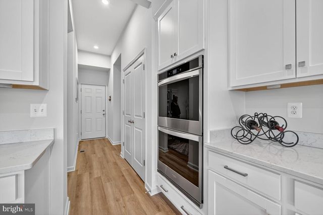 17945 WOODS OVERLOOK DR, Dumfries, VA 22026