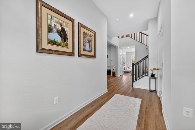 17945 WOODS OVERLOOK DR, Dumfries, VA 22026