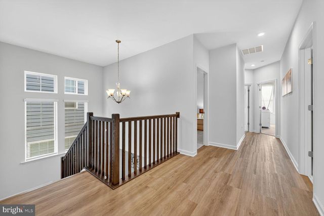 17945 WOODS OVERLOOK DR, Dumfries, VA 22026