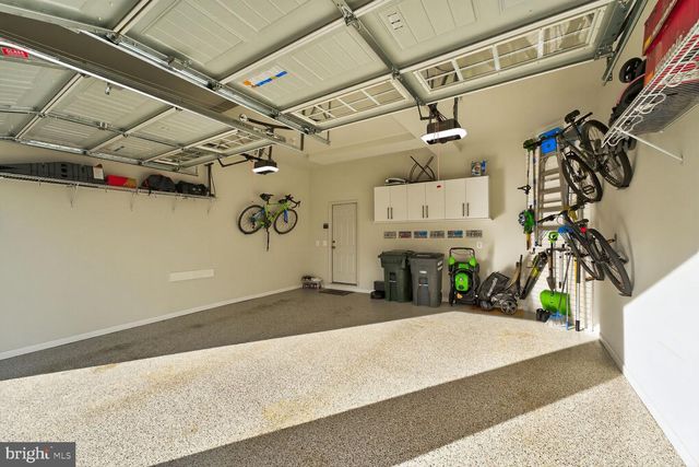 17945 WOODS OVERLOOK DR, Dumfries, VA 22026