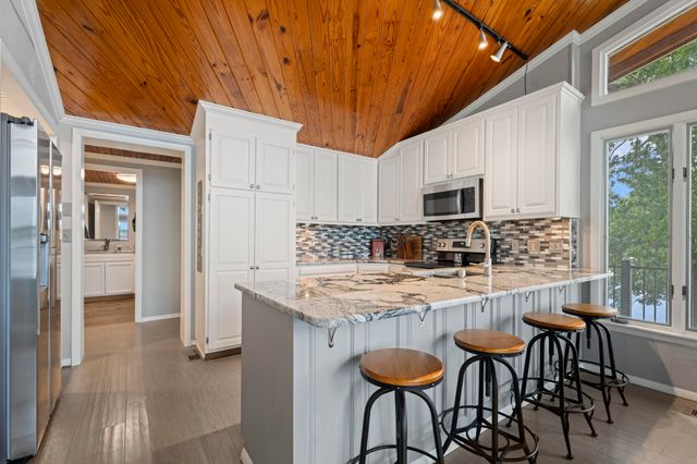31436 S 617 Loop, Grove, OK 74344