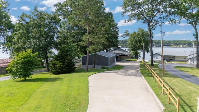 31436 S 617 Loop, Grove, OK 74344