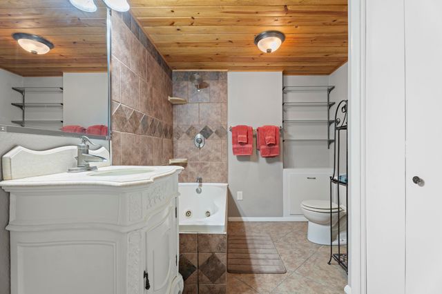 31436 S 617 Loop, Grove, OK 74344