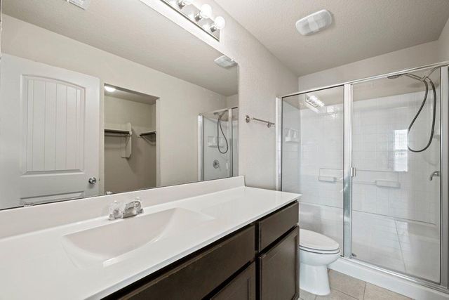 172 Lake GLN, San Marcos, TX 78666