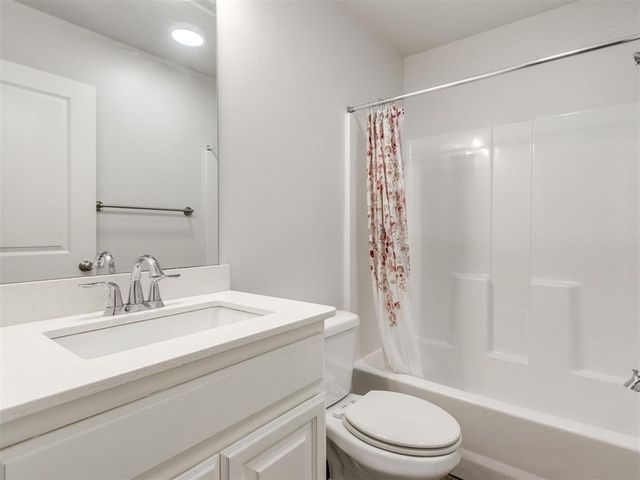 10608 NW 20th Street, Yukon, OK 73099