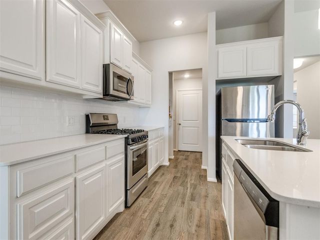 10608 NW 20th Street, Yukon, OK 73099