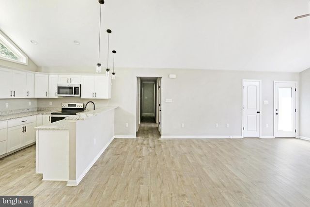 337 REID DR, Front Royal, VA 22630