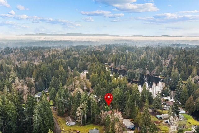 480 E Lakeshore Drive E, Shelton, WA 98584