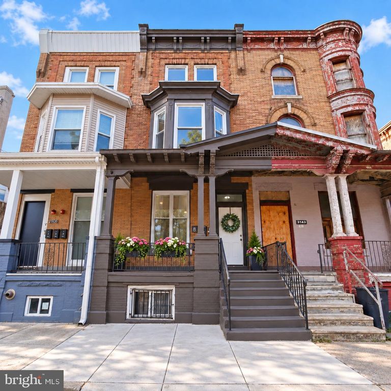 2810 W OXFORD ST, PHILADELPHIA, PA 19121 — exterior
