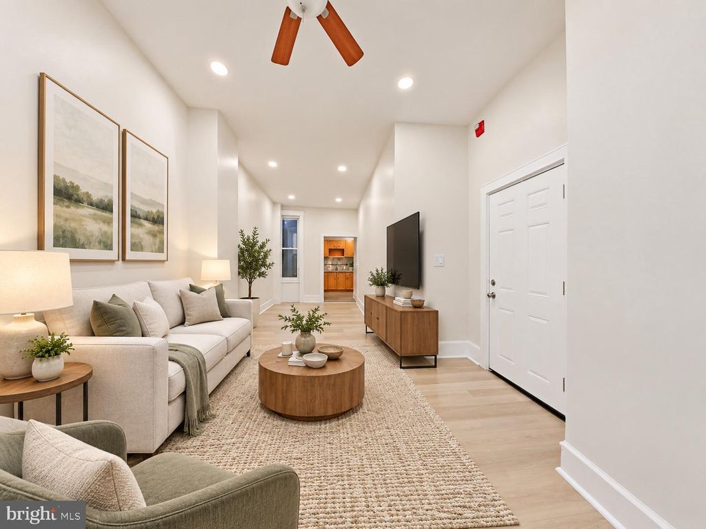 2810 W OXFORD ST, PHILADELPHIA, PA 19121 — photo 3