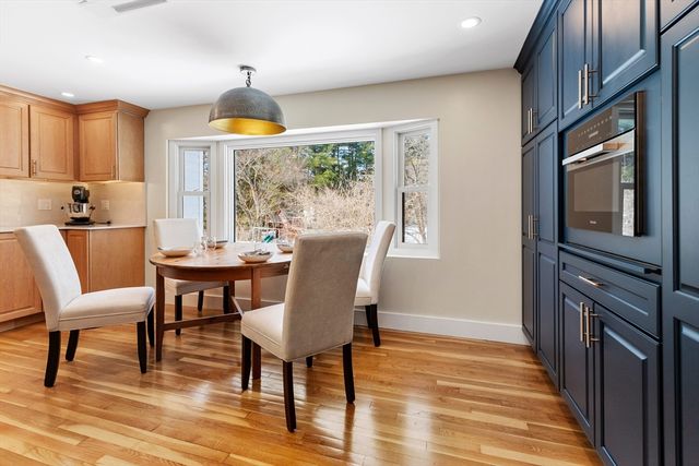 1 Maureen Rd, Lexington, MA 02420