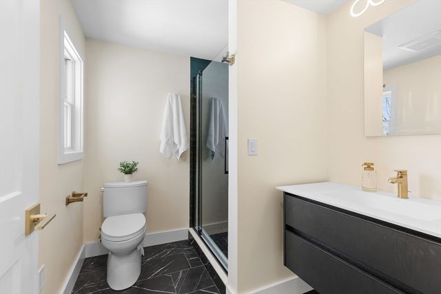 1 Maureen Rd, Lexington, MA 02420