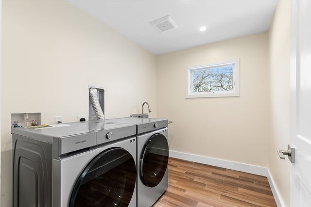 1 Maureen Rd, Lexington, MA 02420