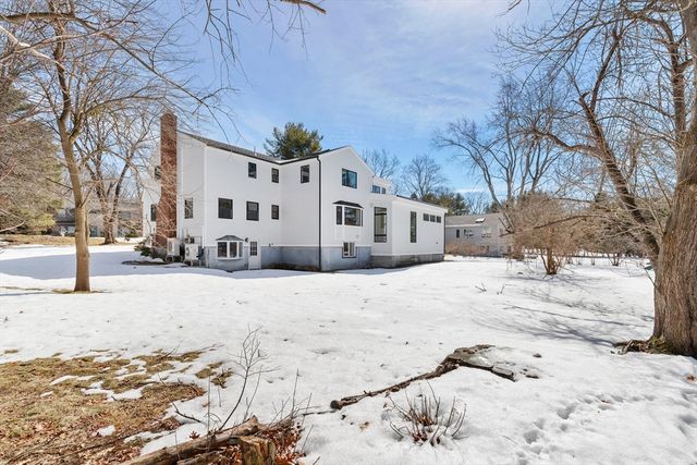 1 Maureen Rd, Lexington, MA 02420