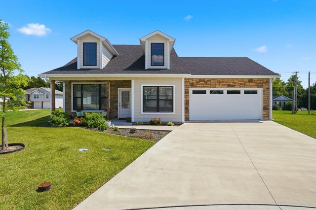 4604 WAXWING CT, Columbia, MO 65201