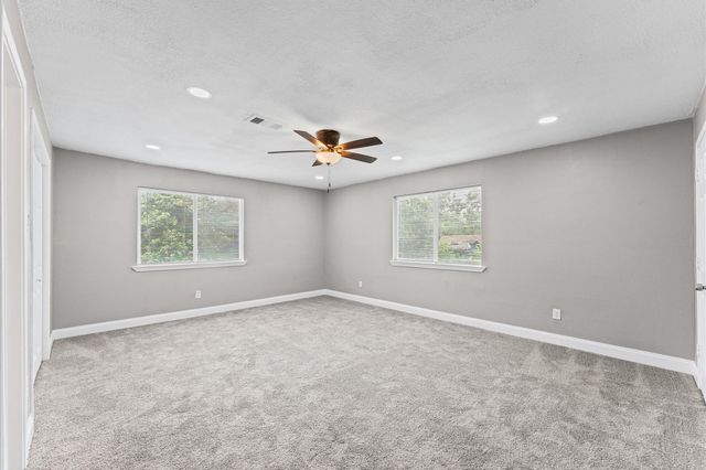 10402 Wicklowe Street, Houston, TX 77016