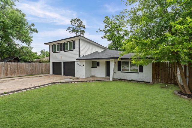 10402 Wicklowe Street, Houston, TX 77016