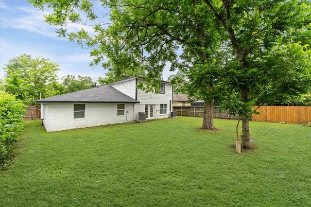 10402 Wicklowe Street, Houston, TX 77016
