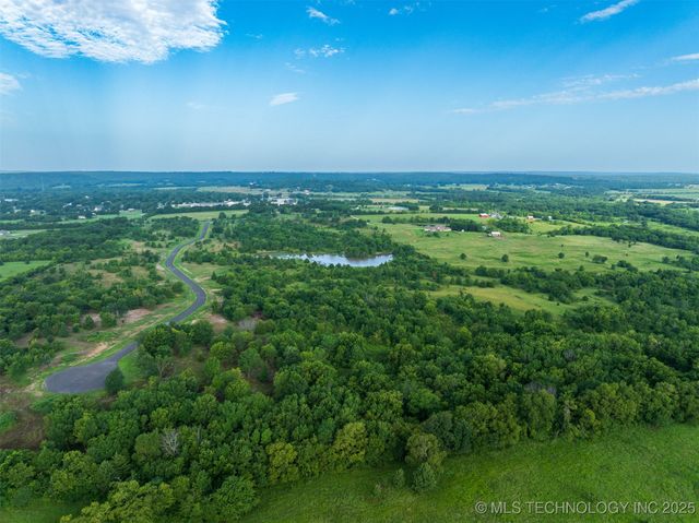 09 W 195th Street S, Mounds, OK 74047