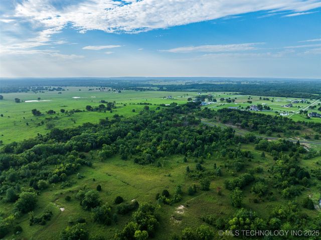 09 W 195th Street S, Mounds, OK 74047