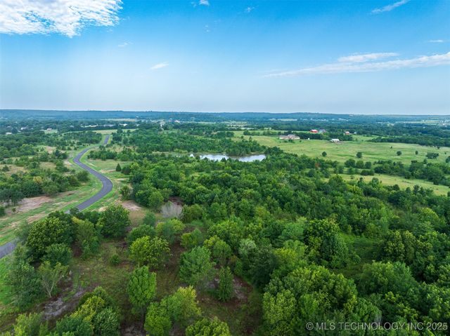 09 W 195th Street S, Mounds, OK 74047