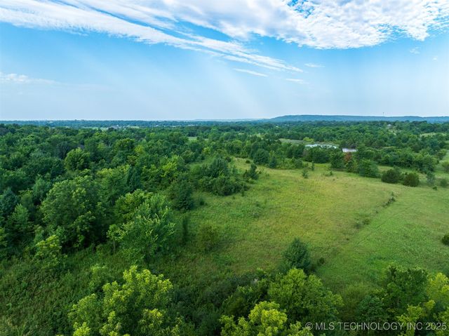 09 W 195th Street S, Mounds, OK 74047