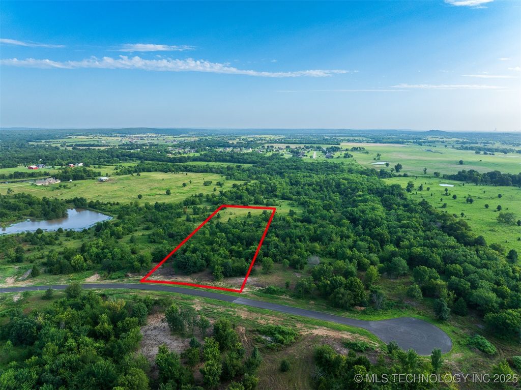 09 W 195th Street S, Mounds, OK 74047