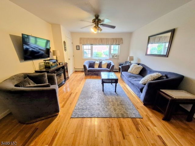 1261 Valley Rd, Wayne Twp., NJ 07470