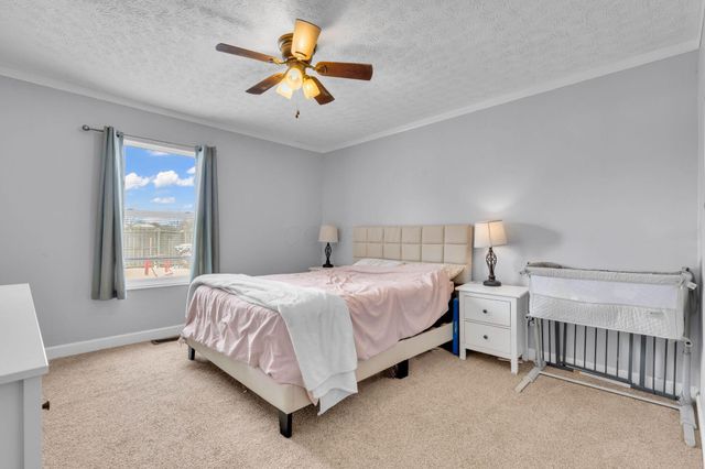 6608 Cedar Court W, Galloway, OH 43119