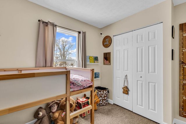 6608 Cedar Court W, Galloway, OH 43119