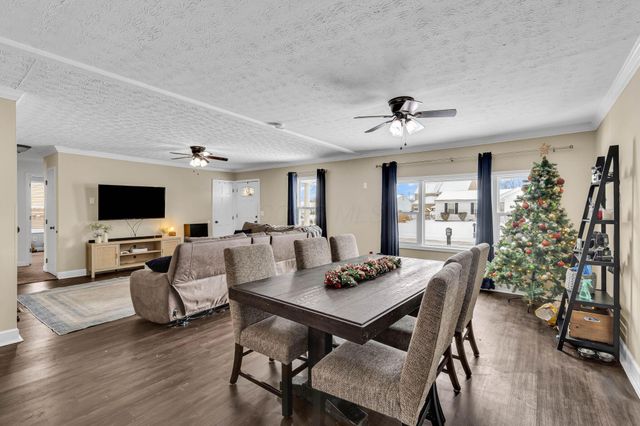 6608 Cedar Court W, Galloway, OH 43119