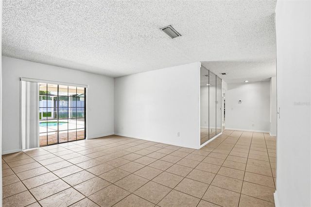 2441 BUCKNELL DRIVE, Valrico, FL 33596