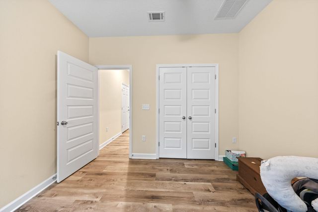 230 Wheat Drive, Crestview, FL 32536