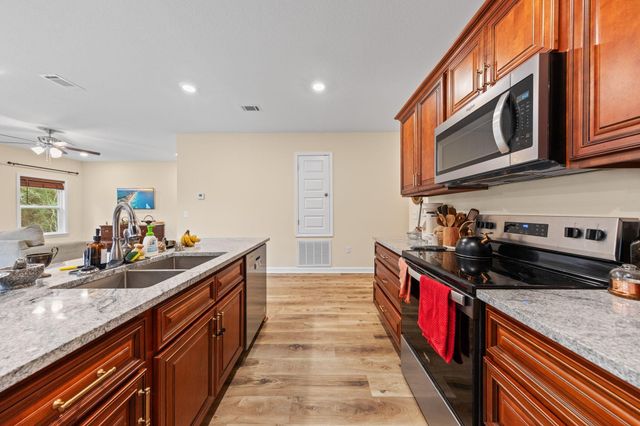 230 Wheat Drive, Crestview, FL 32536