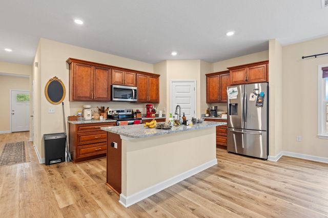 230 Wheat Drive, Crestview, FL 32536